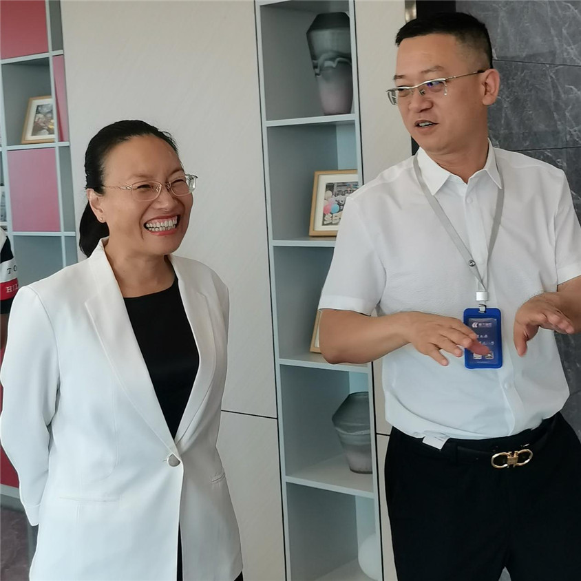 区向导莅临指导，，相助助力自贸港